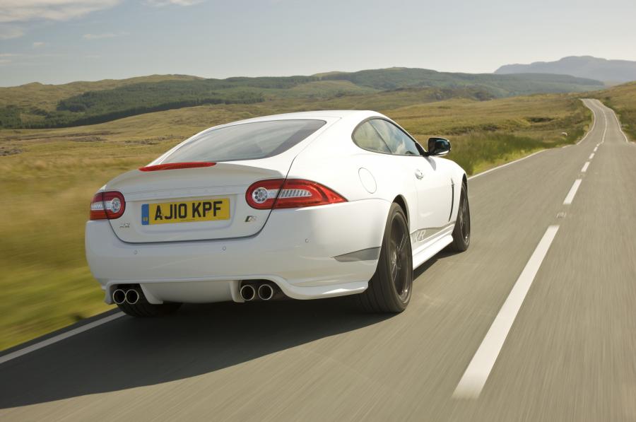  Jaguar XKR Speed 2010 года  (фото 32 из 38)